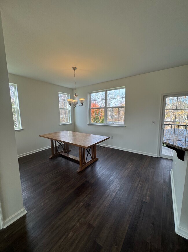 Foto del edificio - 1 Creekside Wy