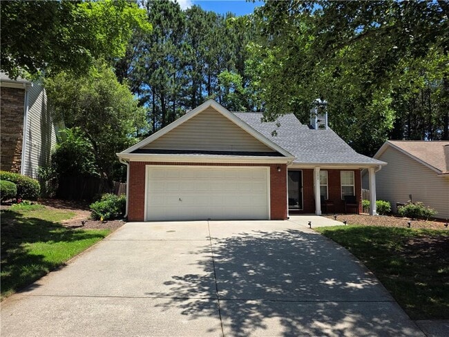 Building Photo - 172 Stoneforest Dr
