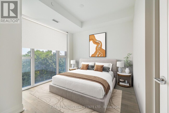 Building Photo - 293 The Kingsway