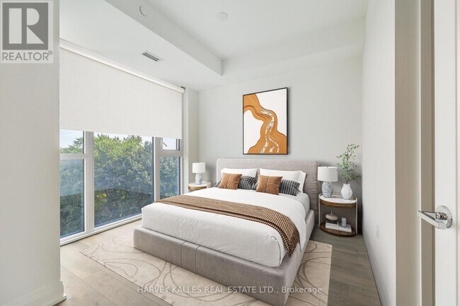 Photo du bâtiment - 293 The Kingsway