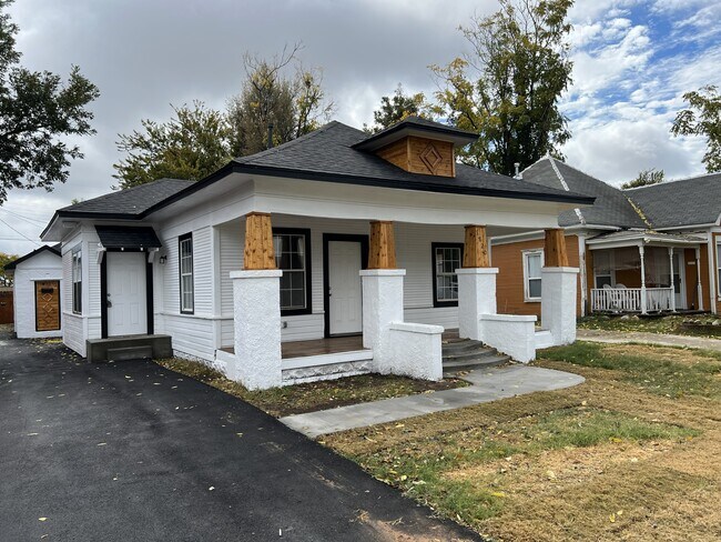 Foto del edificio - 1820 NW 7th St