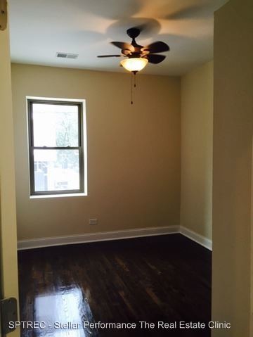 Foto del edificio - 4055 N Kedzie Ave