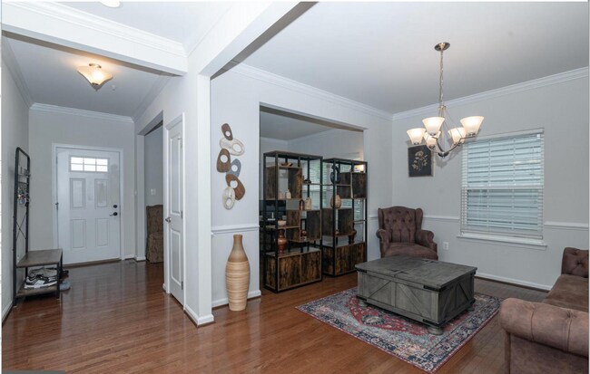 Foto del edificio - 1113 Long Farm Cir