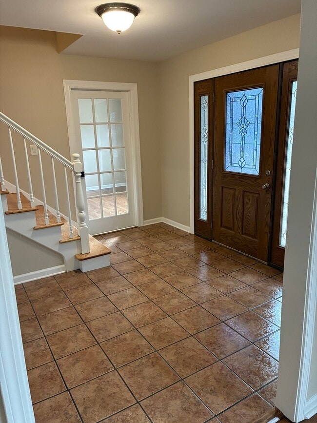 Foto del edificio - 127 Hickory Rd