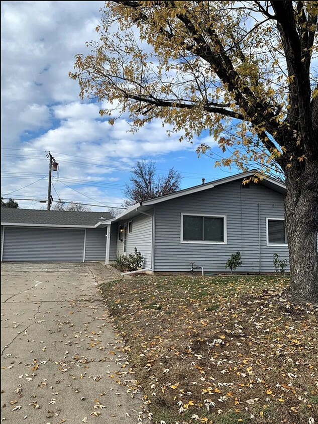 Primary Photo - Beautiful 3 Bed/1 Bath Home for Rent in Ro...