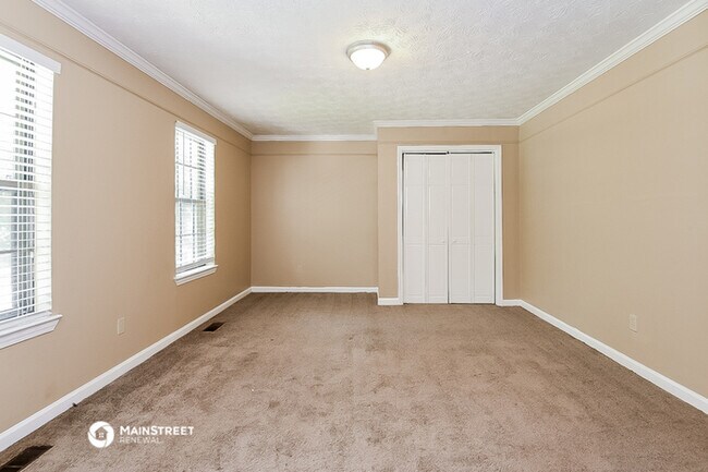 Building Photo - 4470 Abbey Way
