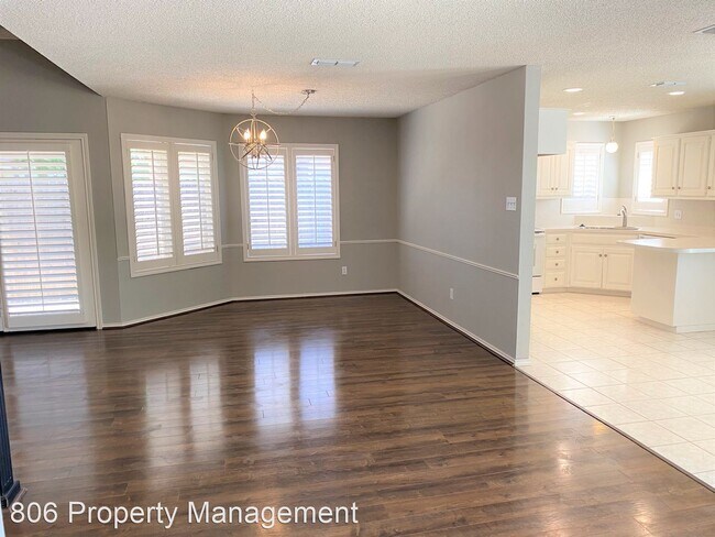 Foto del edificio - 3 br, 3 bath House - 103 Utica