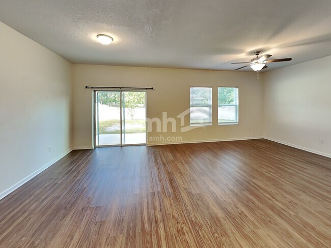 Foto del edificio - 11603 Pace Bend Ct
