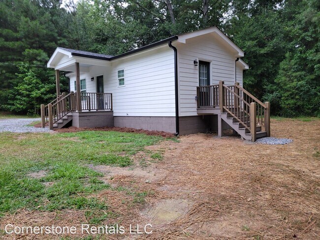 Foto del edificio - 2 br, 1 bath House - 54 Miller Road