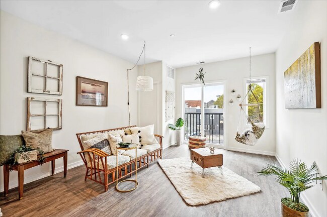 Foto del edificio - 2077 Ridge Ave