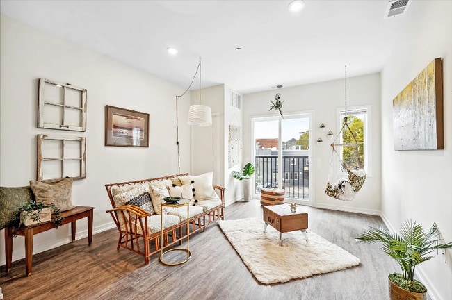 Building Photo - 2077 Ridge Ave