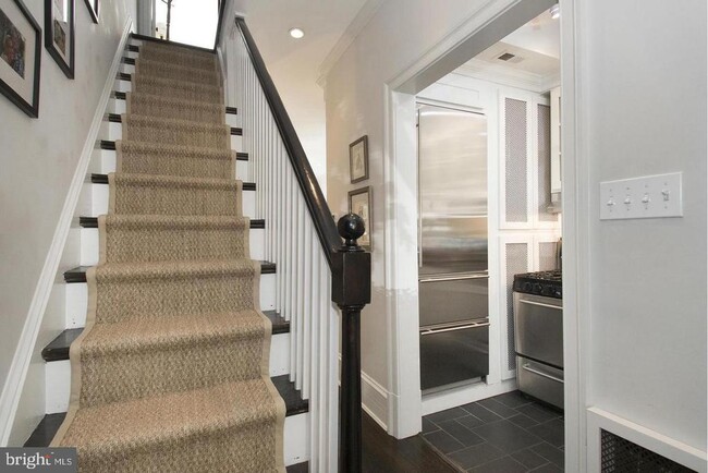 Building Photo - 2706 N St NW