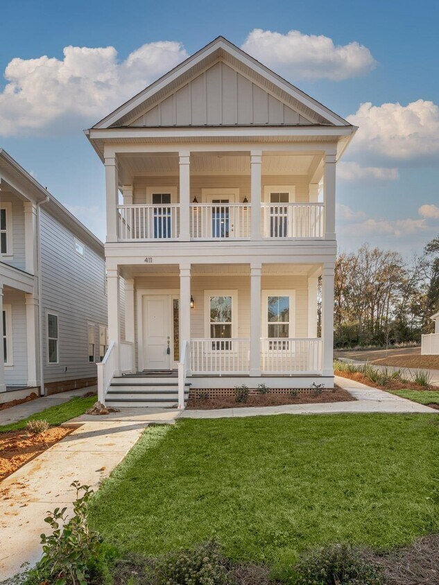 Primary Photo - 415 Glenview Dr