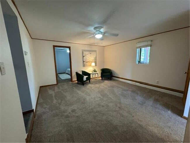 Foto del edificio - 221 N Jefferson St