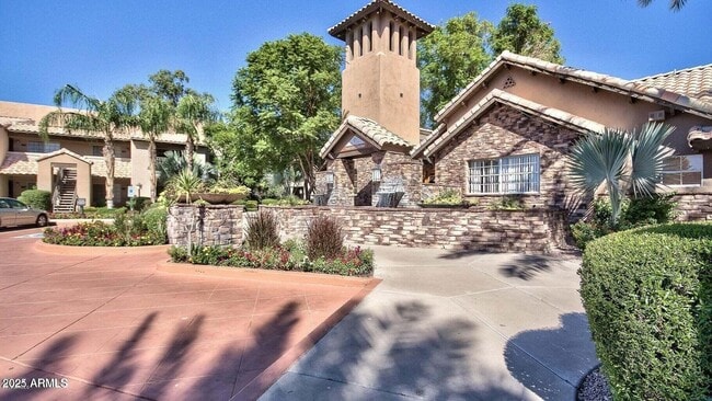 Foto del edificio - 14145 N 92nd St