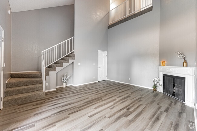 Interior Photo - Rollingwood