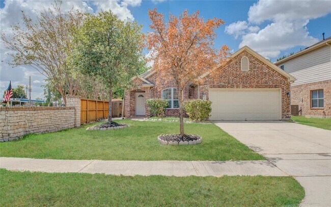 Building Photo - 17603 Memorial Falls Dr