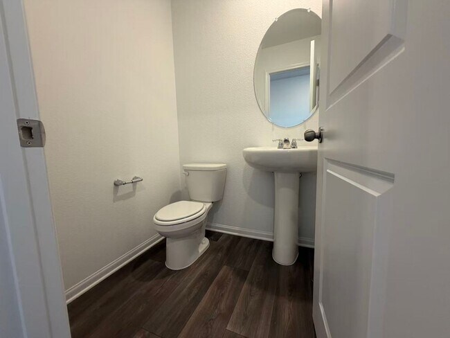 Foto del edificio - Brand New built home with 3 bedrooms