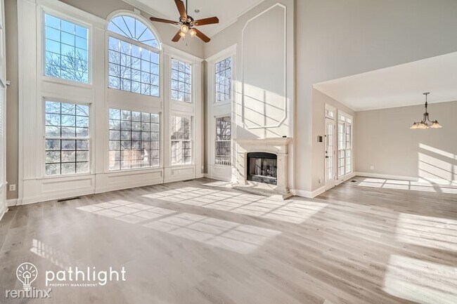 Foto del edificio - 6 br, 4 bath House - 3975 Bonnett Creek Ln...