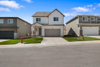 Building Photo - 1943 N Fireball Ln