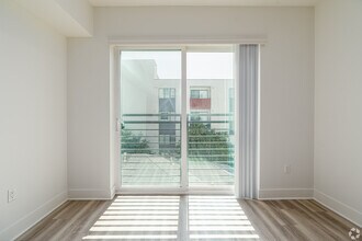 Building Photo - The Luxe Residential