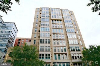 Building Photo - 715 6th St NW