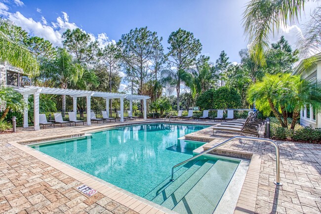 Building Photo - The Links at Pebble Creek Apartments