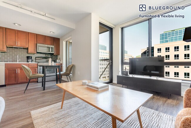 Foto del edificio - 3444 Fairfax Dr