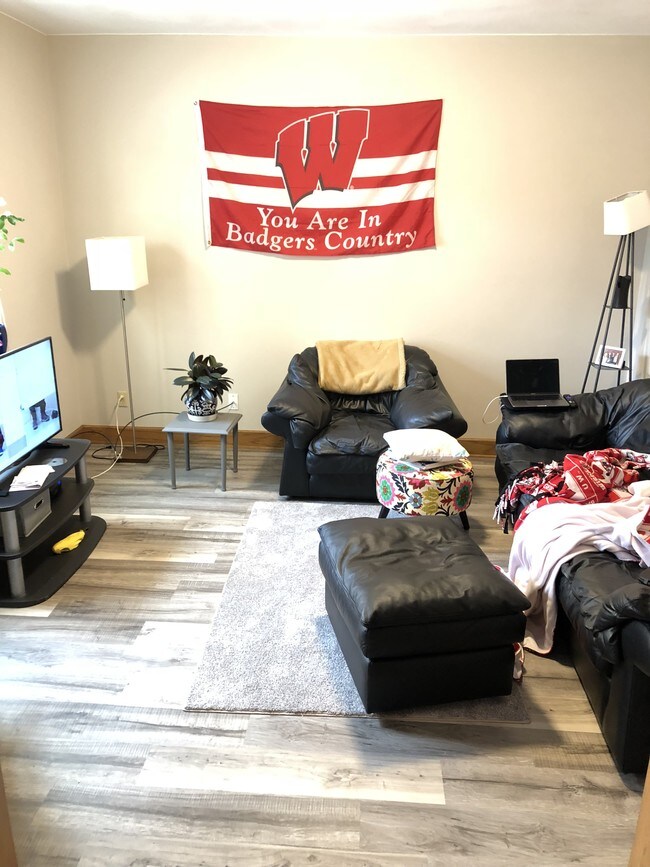 537 Conklin Pl, Madison, WI 53703 House Rental in Madison, WI