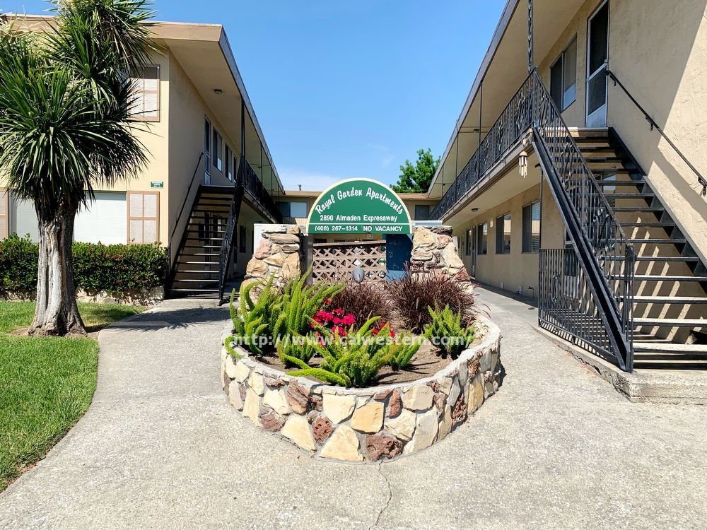 Primary Photo - 2890 Almaden Expy