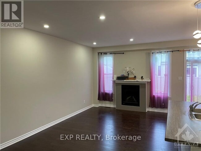 Building Photo - 590 Via Mattino Way