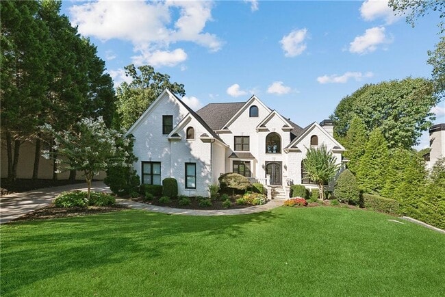 Foto del edificio - 675 Falls Lake Dr