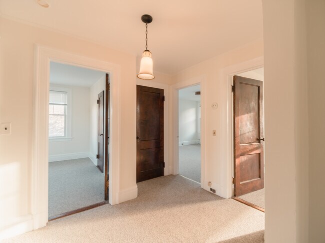 Building Photo - 24 Elmont Ave