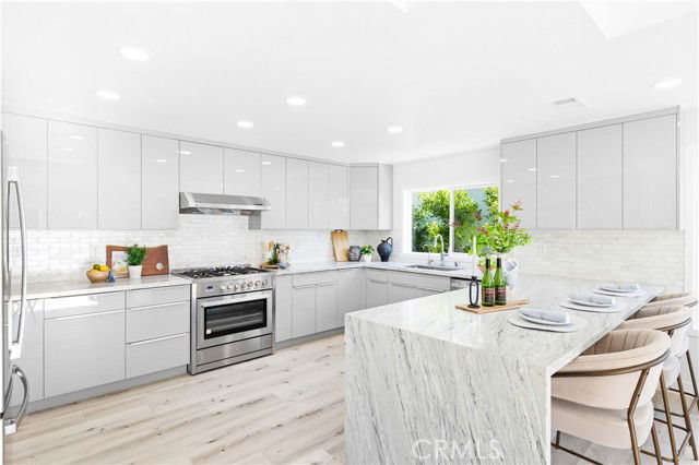 Building Photo - 39 Cape Cod