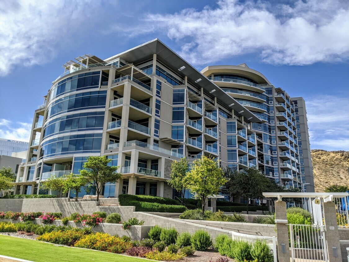 140 E Rio Salado Pky, Tempe, AZ 85281 Condo for Rent in Tempe, AZ