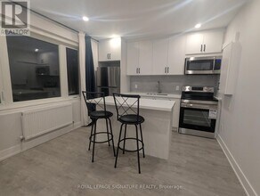 Building Photo - 28 Leduc Dr