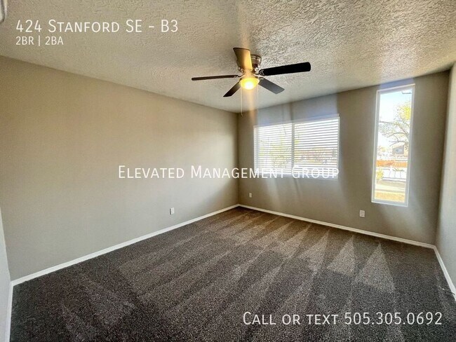 Foto del edificio - 424 Stanford Dr SE