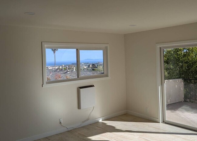 Ocean and island views from the living room - 508 Orena St