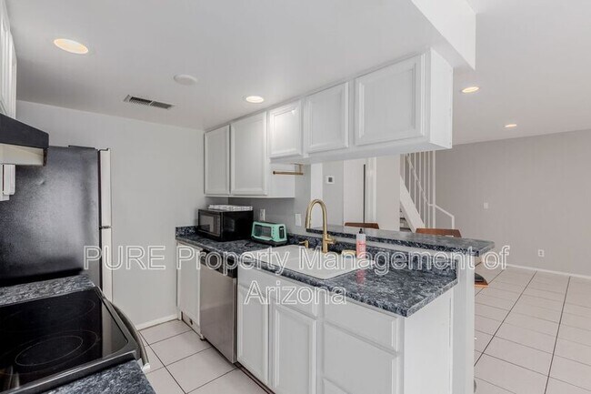 Foto del edificio - 13421 North 8th St