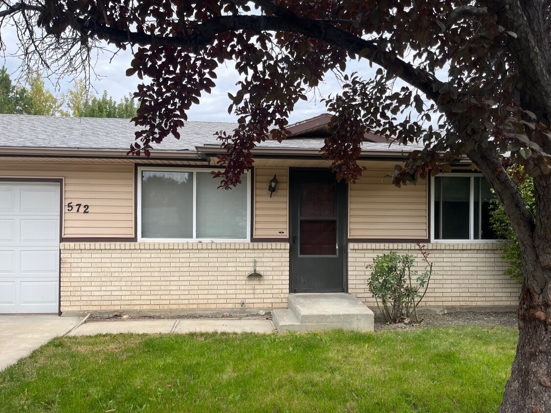 572 W Dawn Ct, Kuna, ID 83634 House Rental in Kuna, ID