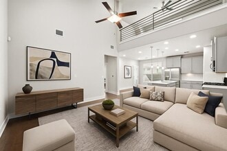 Building Photo - 2108 Hermia St