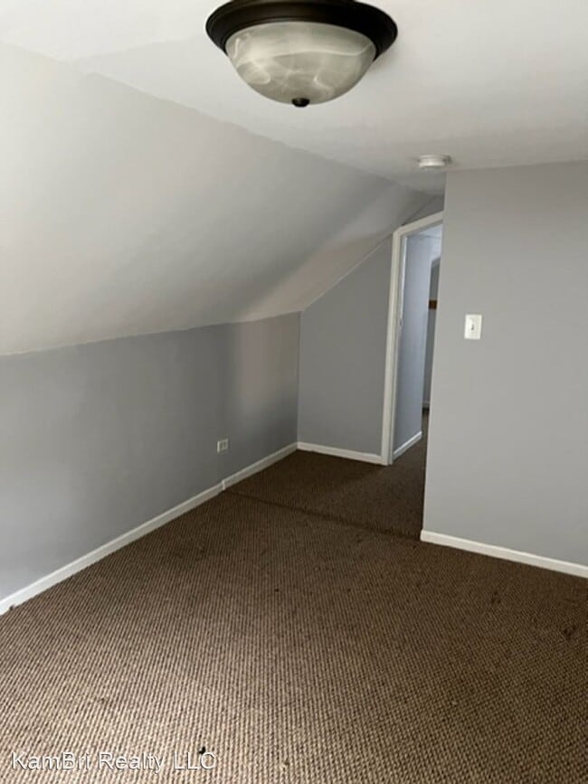 Building Photo - 3 br, 1 bath House - 18444 Palmer Ave