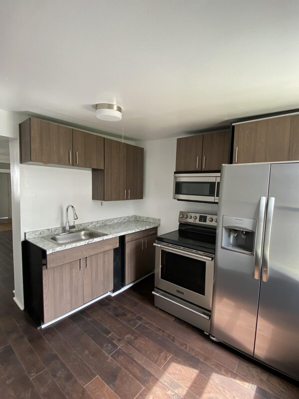Foto del edificio - 3051 Tulip St