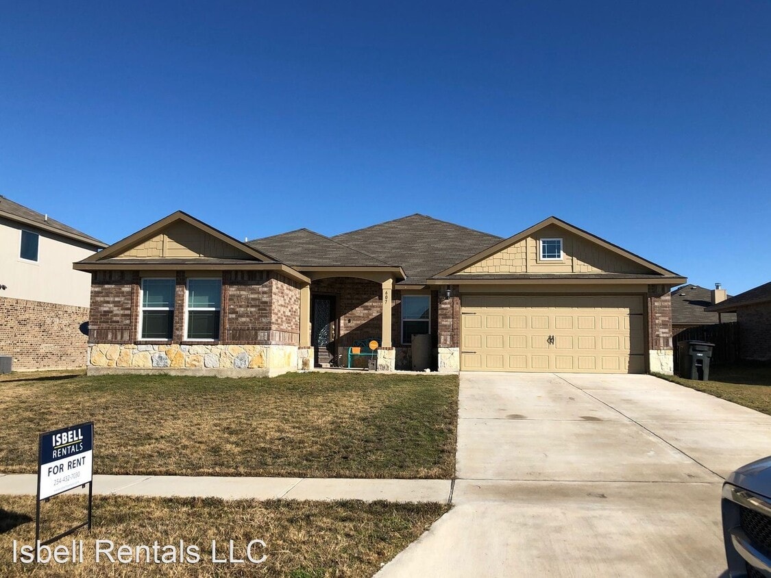 4 br, 2 bath House 607 W Orion Drive House Rental in Killeen, TX