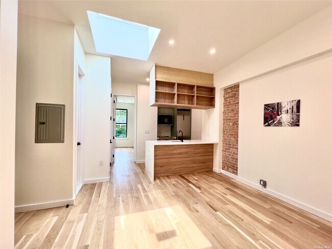 Foto del edificio - 614 Bainbridge St.