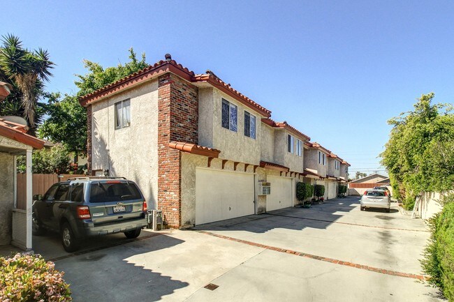 Foto del edificio - 4041 Wade St