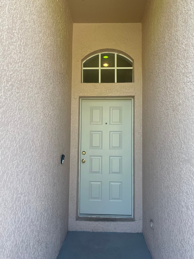 Building Photo - 554 Lake Cypress Cir