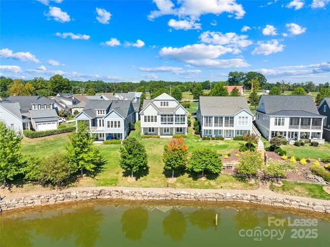 Building Photo - 124 Sisters Cove Ct