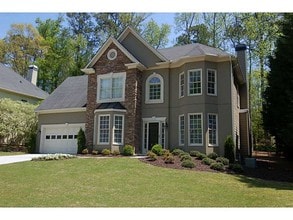 Building Photo - 340 Tall Timbers Dr