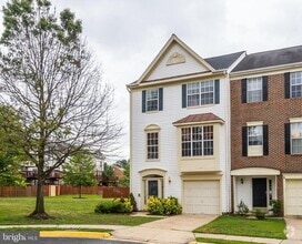 Building Photo - 6352 Dakine Cir